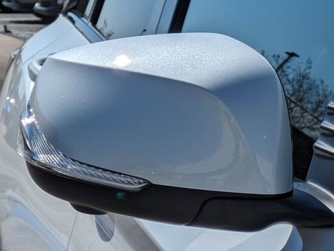 Used 2025 INFINITI QX50 Sport image 13