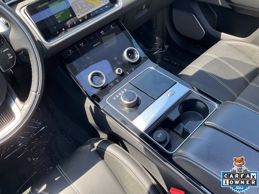 Used 2018 Land Rover Range Rover Velar R-Dynamic SE AWD/4WD image 44