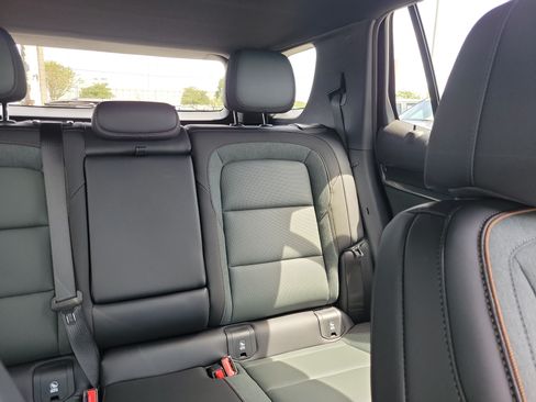 Used 2026 GMC Terrain AT4 w/ Convenience Package III AWD/4WD image 12