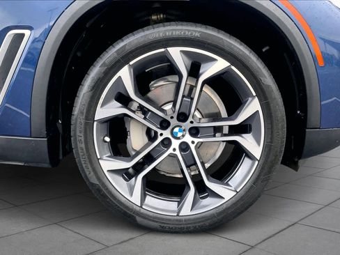 Used 2022 BMW X5 sDrive40i w/ Premium Package image 11