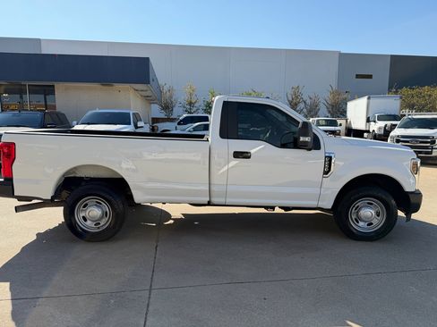 Used 2019 Ford F250 XL w/ Power Equipment Group image 6