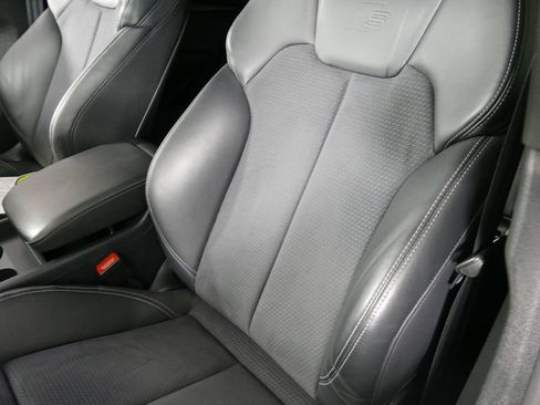 Used 2024 Audi SQ5 Premium Plus AWD/4WD image 10