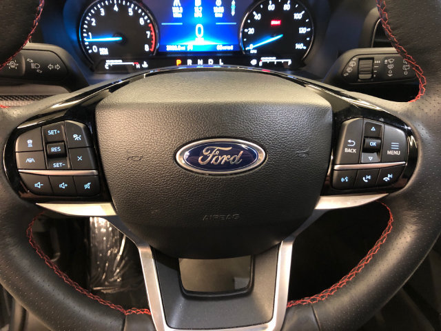 Used 2023 Ford Explorer ST-Line w/ Class IV Trailer Tow Package RWD image 19
