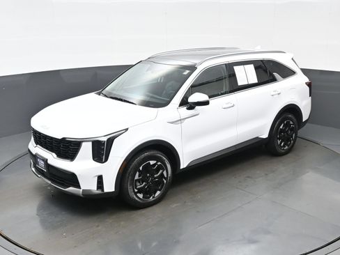 Used 2024 Kia Sorento S w/ Panoramic Sunroof Package AWD/4WD image 37