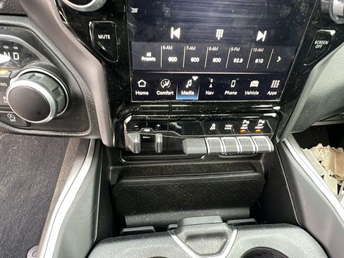 Used 2023 RAM 1500 Big Horn image 34