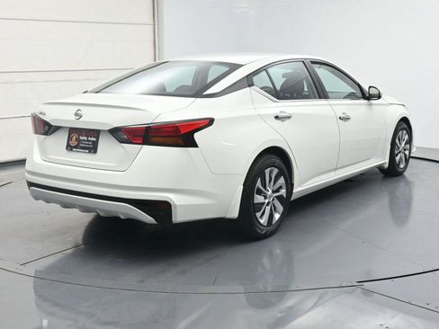 Certified 2022 Nissan Altima 2.5 S FWD image 26