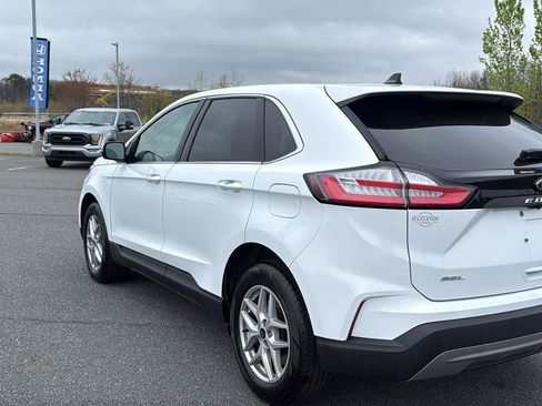 Used 2024 Ford Edge SEL AWD/4WD image 9