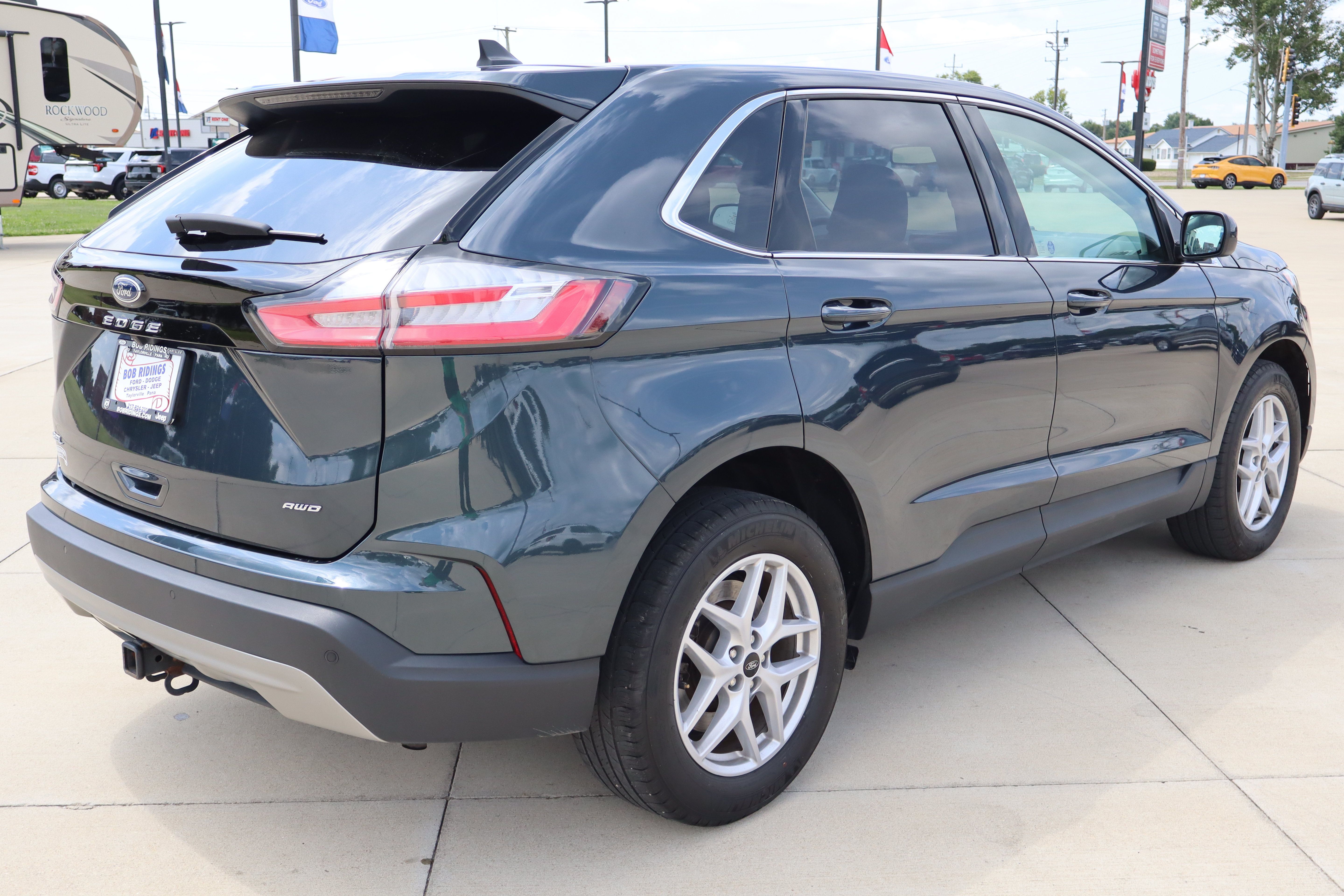 Used 2023 Ford Edge SEL w/ Convenience Package AWD/4WD image 6