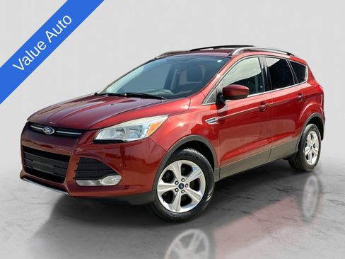 Used 2014 Ford Escape SE w/ Equipment Group 201A AWD/4WD image 1