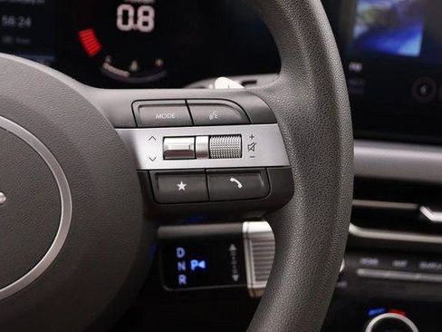 Used 2025 Hyundai Sonata SEL FWD image 12