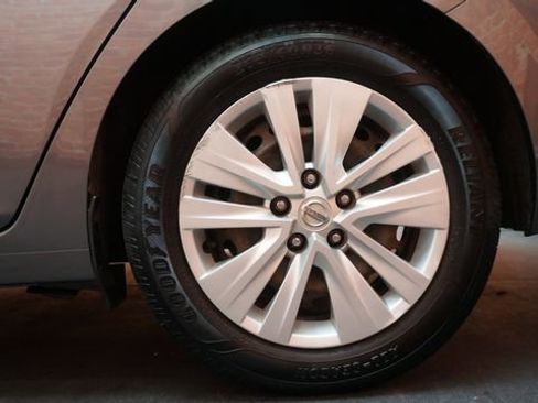 Certified 2020 Nissan Sentra S FWD image 75