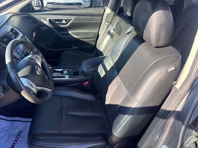 Used 2017 Nissan Altima 2.5 SL FWD image 11