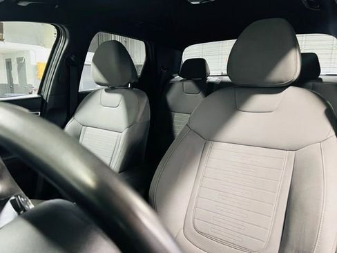 Used 2022 Hyundai Santa Cruz SEL FWD image 3