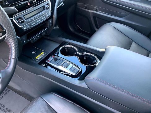 Used 2024 Honda Passport Black Edition image 16