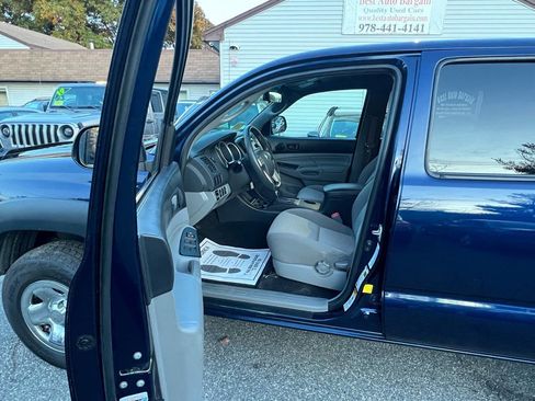 Used 2012 Toyota Tacoma 4x4 Double Cab image 18