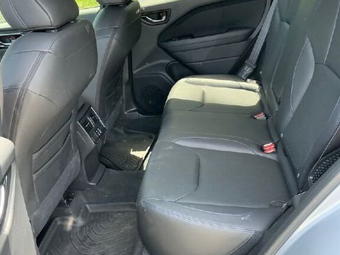 Used 2025 Subaru Forester Limited w/ Protection Package (1PH) AWD/4WD image 9