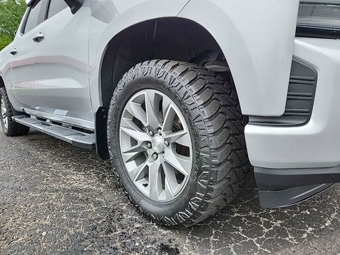 Used 2020 Chevrolet Silverado 1500 RST AWD/4WD image 3