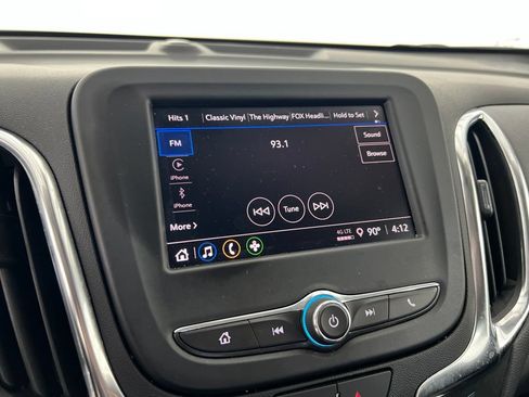 Used 2024 Chevrolet Equinox LT FWD image 12