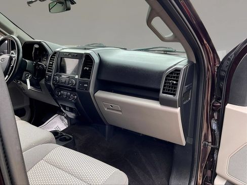 Used 2018 Ford F150 XLT w/ Equipment Group 302A Luxury AWD/4WD image 25