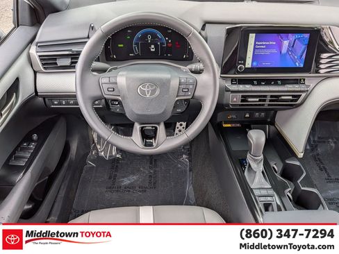 Certified 2025 Toyota Camry SE AWD/4WD image 31