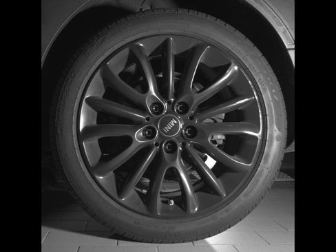 Used 2022 MINI Cooper Clubman S FWD image 25