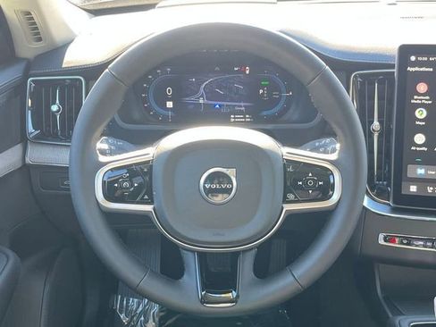 New 2025 Volvo XC90 T8 Ultra w/ Protection Package Premier image 19