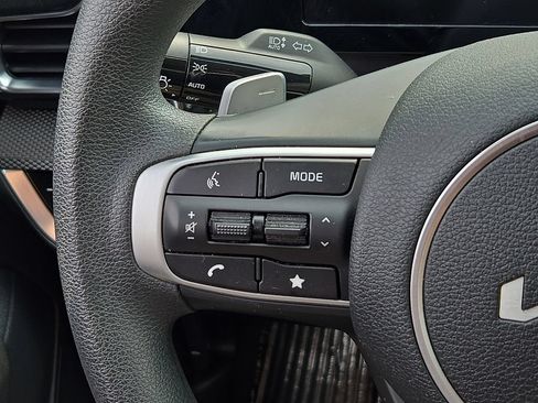 Used 2023 Kia Sportage LX AWD/4WD image 20