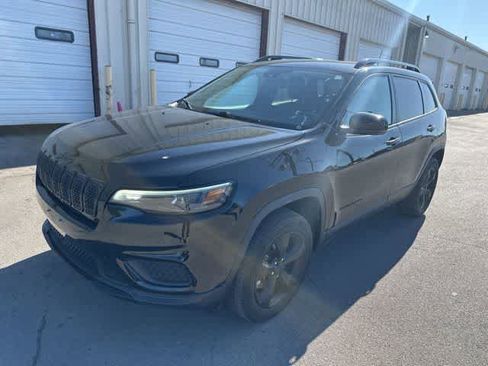 Used 2021 Jeep Cherokee Latitude AWD/4WD image 27