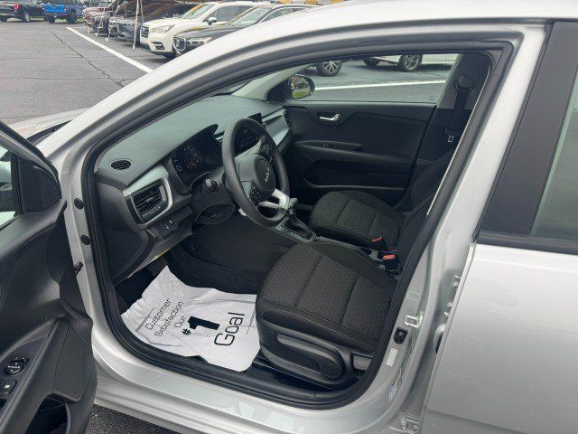 Used 2022 Kia Rio LX FWD image 14
