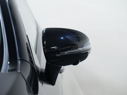 Used 2019 Mercedes-Benz AMG GT 63 S w/ Driver Assistance Package image 11