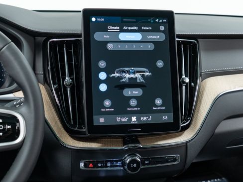 New 2026 Volvo XC60 B5 Ultra w/ Protection Package Premier image 19