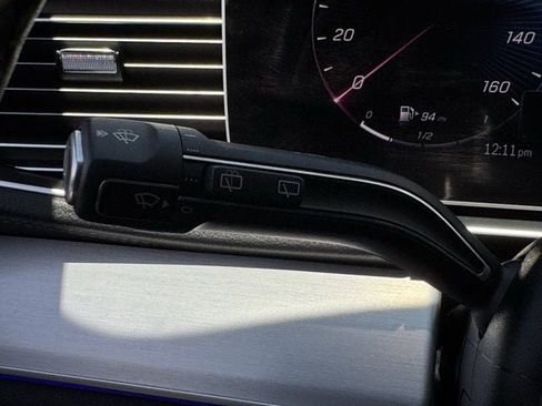 Used 2024 Mercedes-Benz GLS 450 4MATIC image 19