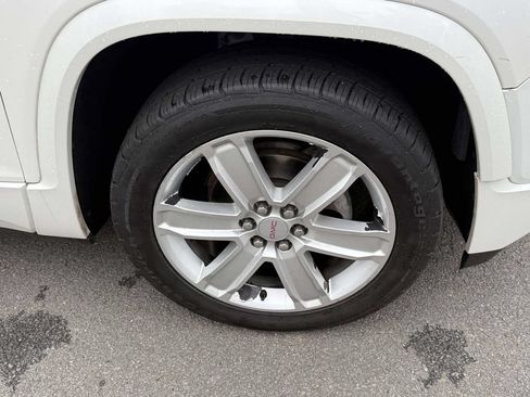 Used 2017 GMC Acadia Denali w/ Technology Package AWD/4WD image 12