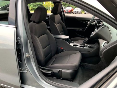 Used 2024 Chevrolet Malibu LT image 6