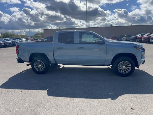 New 2026 Chevrolet Colorado LT w/ LT Convenience Package AWD/4WD image 3