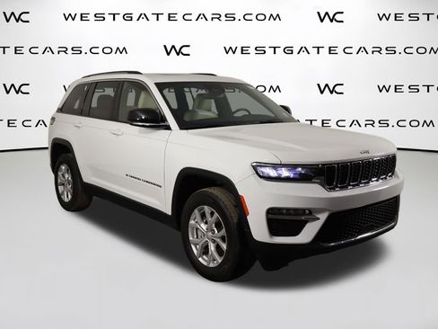 Used 2023 Jeep Grand Cherokee Limited image 54