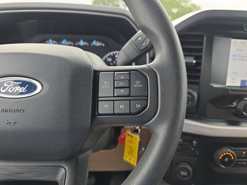 Used 2023 Ford F150 XLT w/ Trailer Tow Package RWD image 23