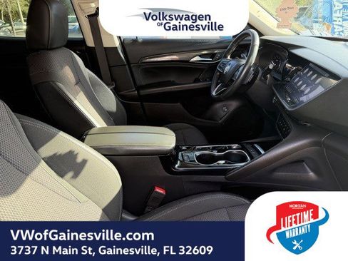 Used 2021 Buick Envision Preferred image 9