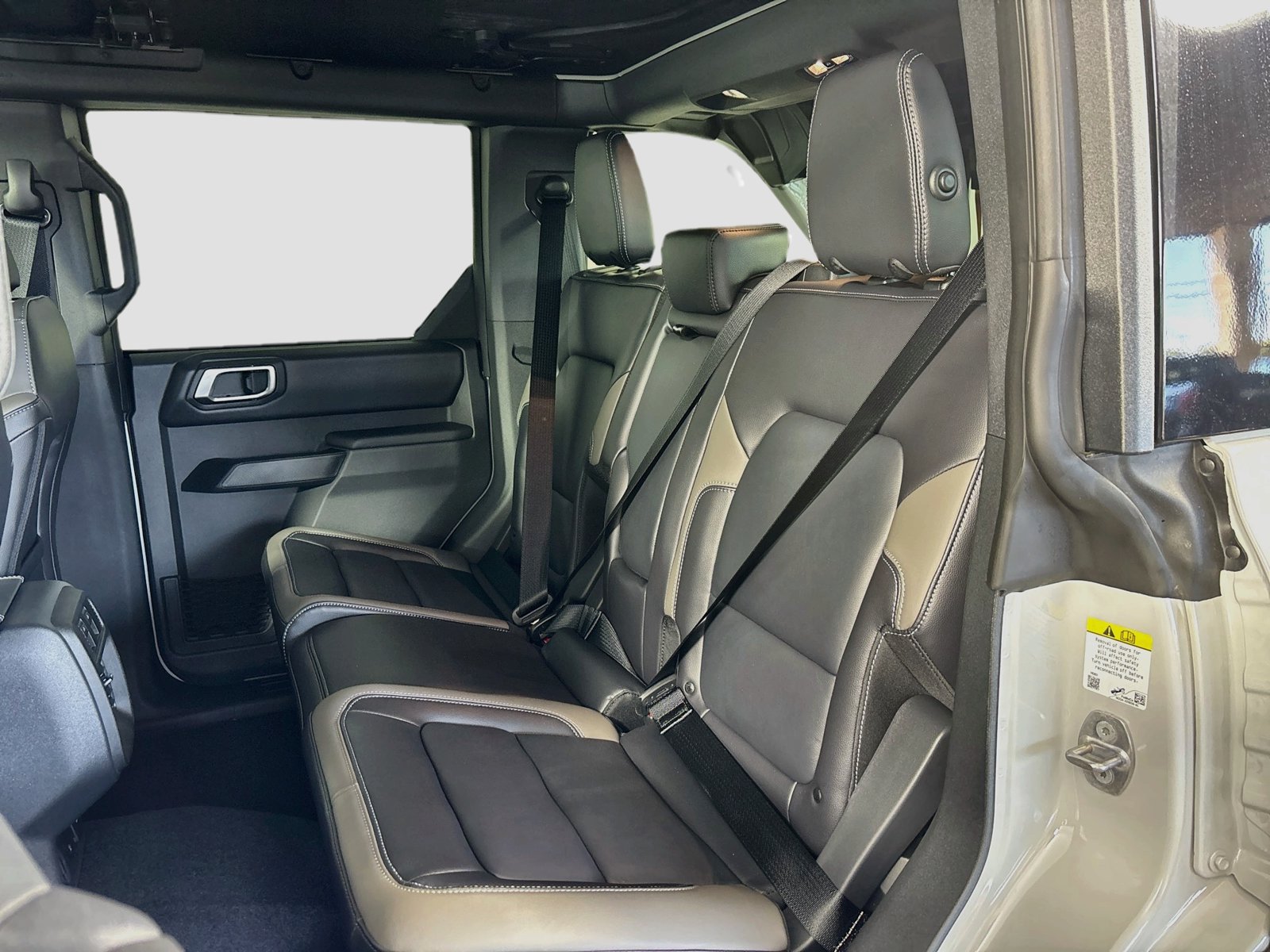 New 2026 Ford Bronco Outer Banks AWD/4WD image 25