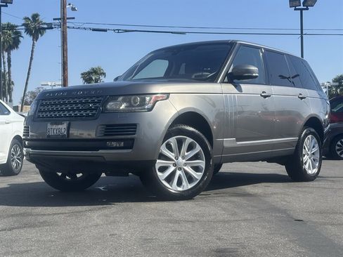 Used 2017 Land Rover Range Rover HSE image 1