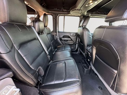 Used 2021 Jeep Wrangler Unlimited Sahara AWD/4WD image 22