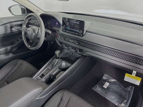New 2025 Honda Accord SE image 35