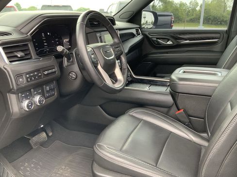 Used 2023 GMC Yukon Denali w/ Denali Reserve Package AWD/4WD image 28
