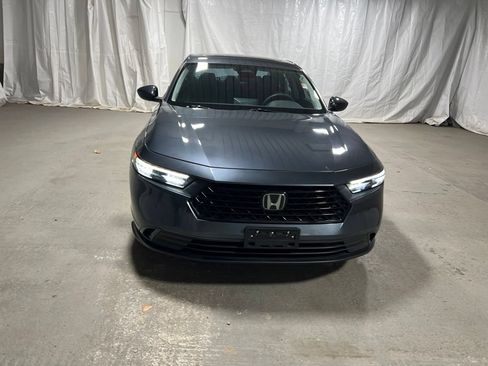 Used 2023 Honda Accord EX image 2