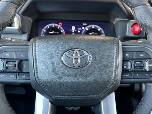 New 2025 Toyota 4Runner SR5 image 22