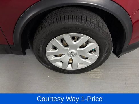 Used 2019 Nissan Rogue Sport S FWD image 13