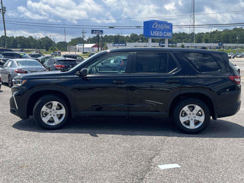 Used 2023 Honda Pilot LX image 6