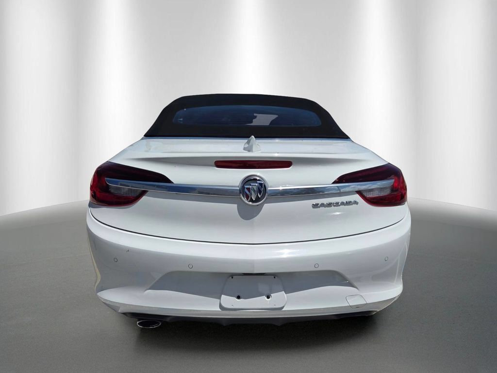 Used 2019 Buick Cascada Premium FWD image 4