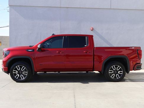 Used 2024 GMC Sierra 1500 Elevation w/ LPO, Elevation Black Package AWD/4WD image 2
