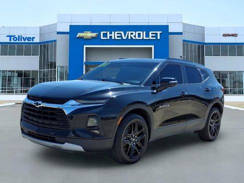 Used 2022 Chevrolet Blazer LT FWD image 2